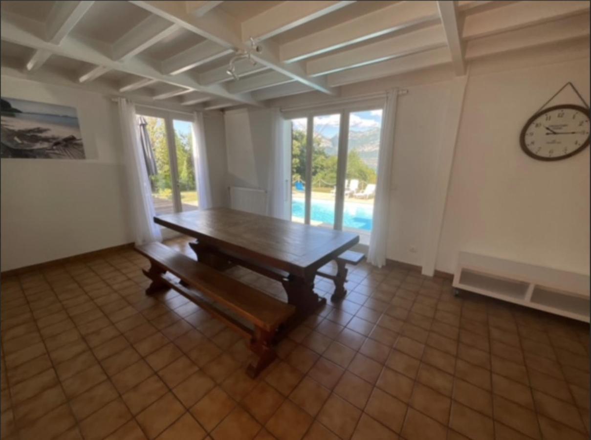 Villa Avec Piscine, Vue Lac Et Montagne Sévrier Exterior photo