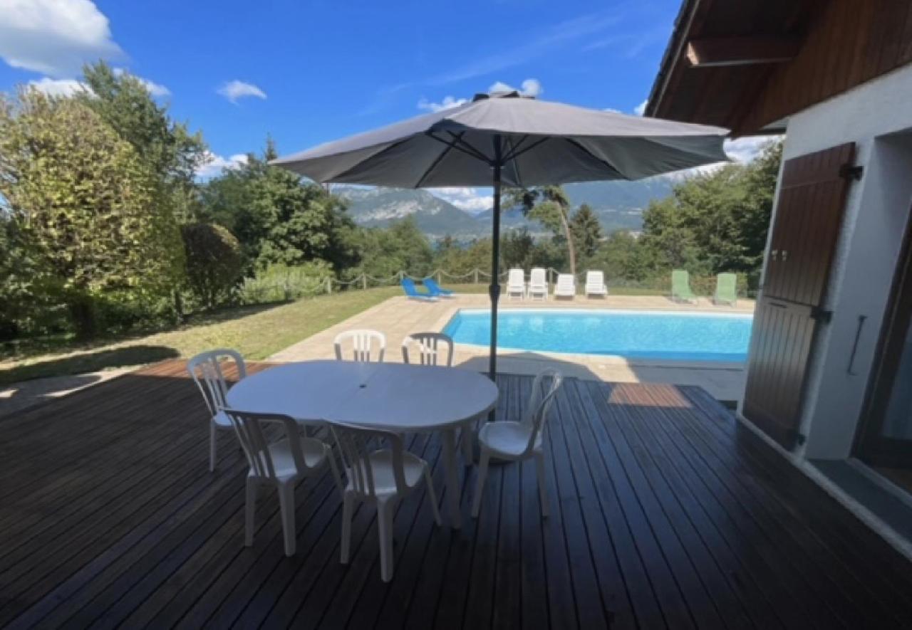 Villa Avec Piscine, Vue Lac Et Montagne Sévrier Exterior photo